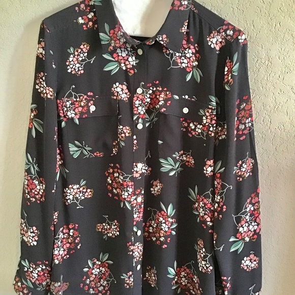 Loft floral gray blouse - Picture 1 of 6
